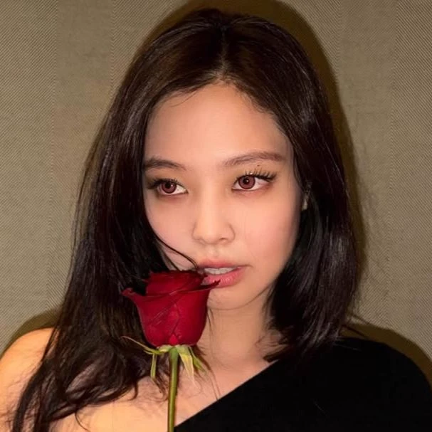 Jennie thumbnail