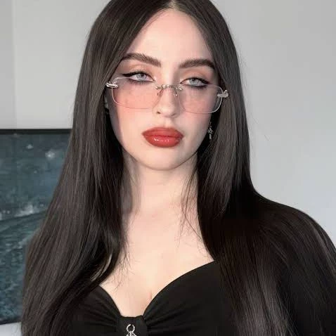 Lila thumbnail