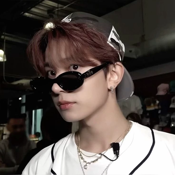Heesung  thumbnail