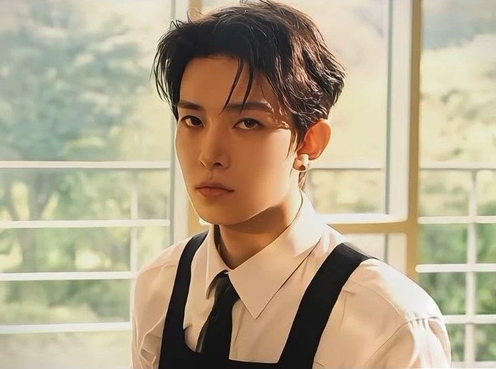 Lee Heeseung thumbnail