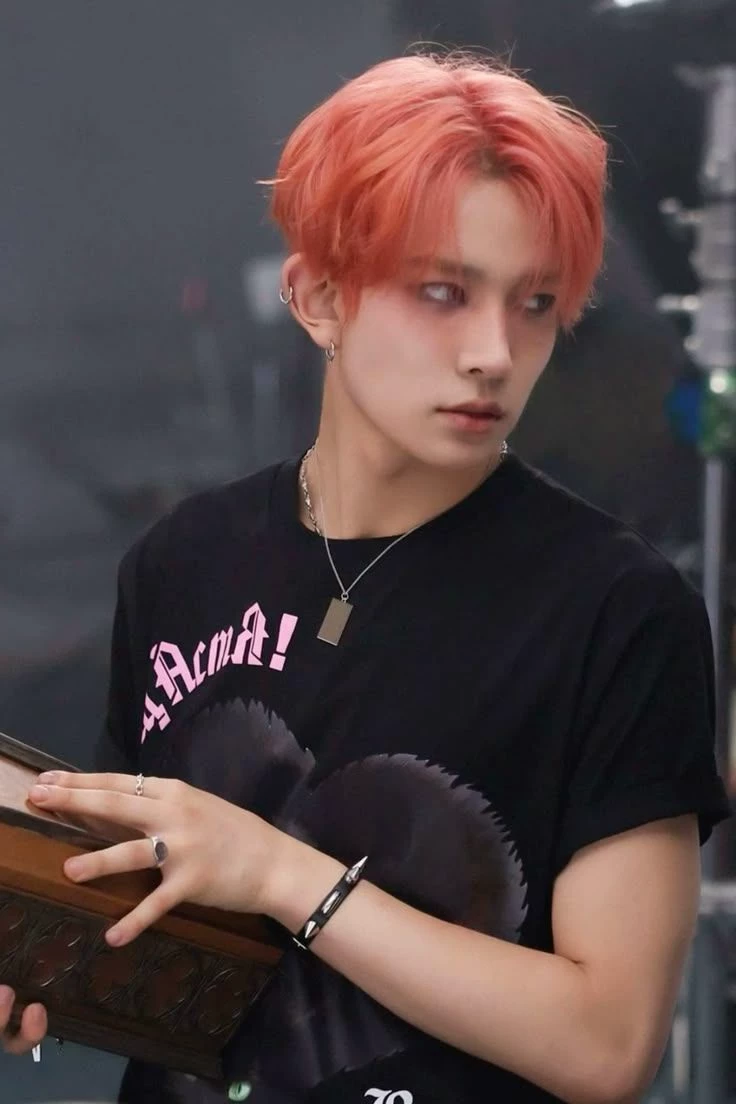 Lee Heeseung thumbnail