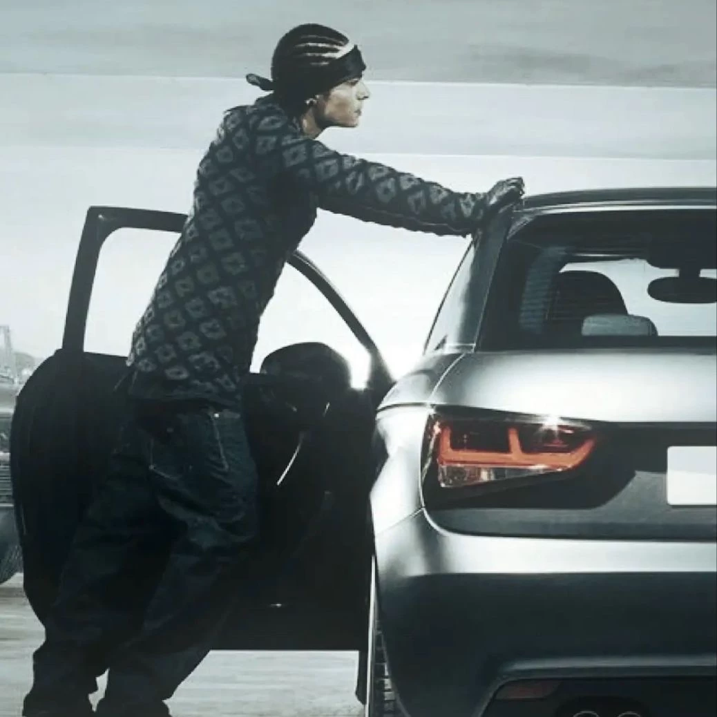 Tom Kaulitz thumbnail