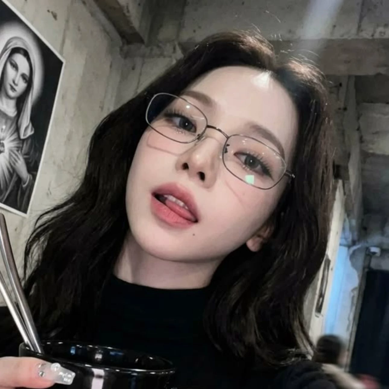 Karina thumbnail
