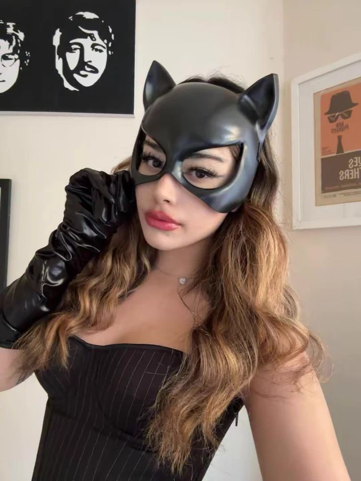 Domina Sophfire thumbnail
