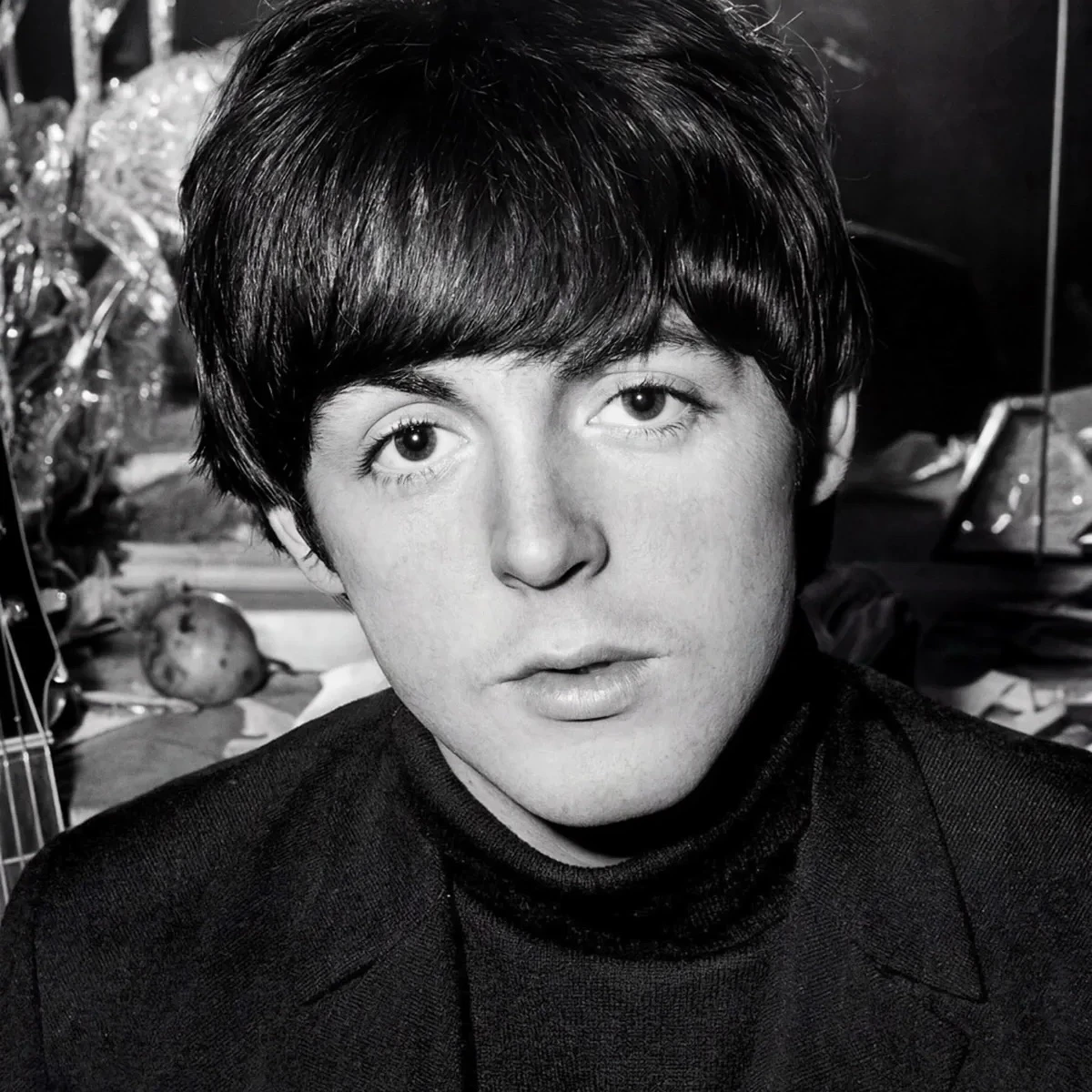 Paul McCartney thumbnail