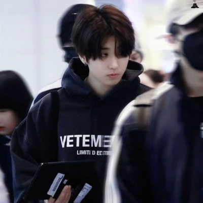 Han Jisung thumbnail