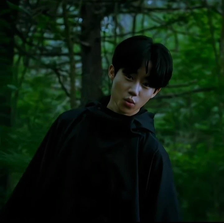 Park Ji-bin thumbnail