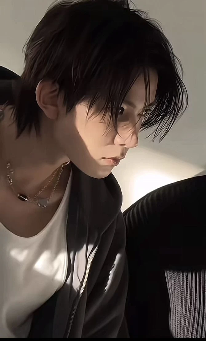Lee Heesueng thumbnail