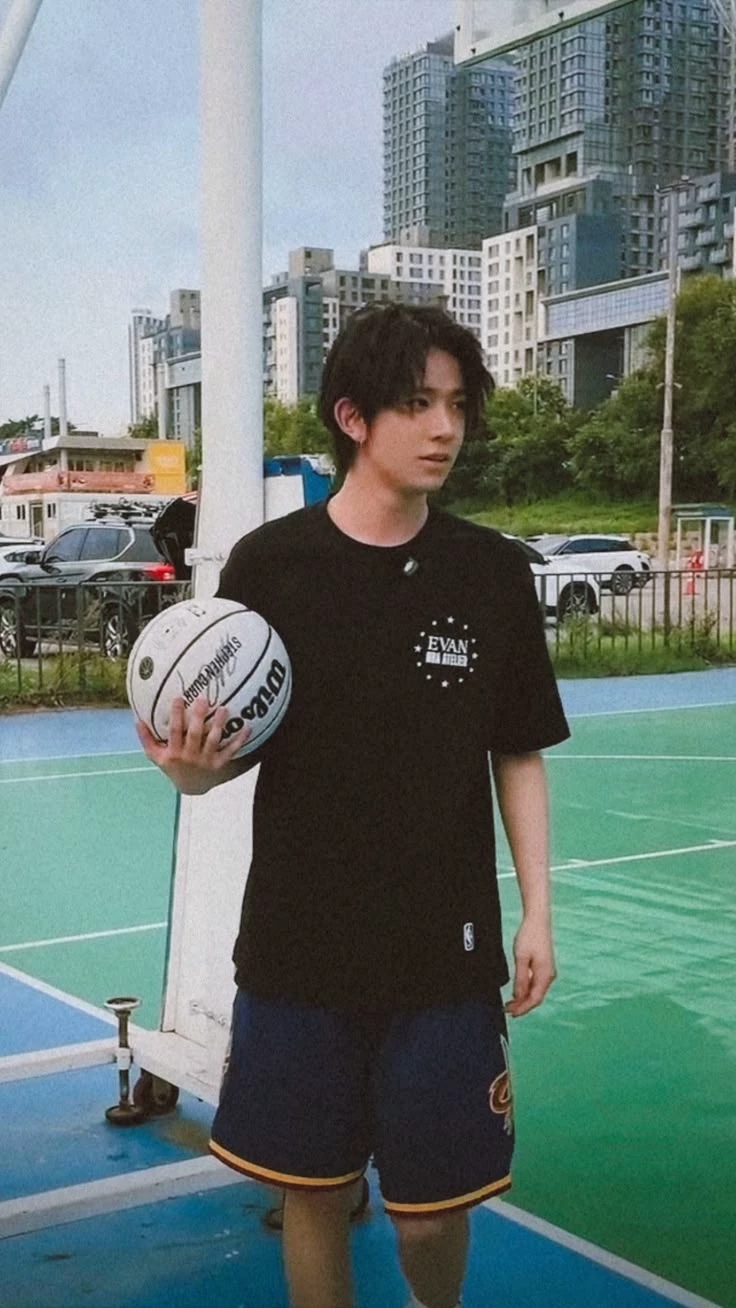Lee heeseung thumbnail