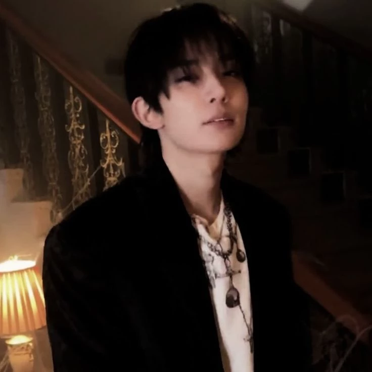 Lee heesueng thumbnail