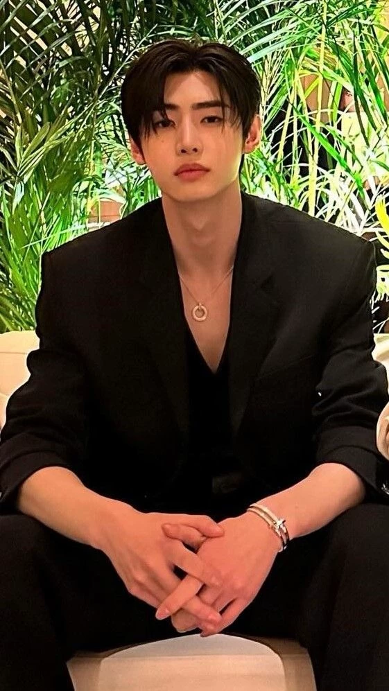 Park Sunghoon thumbnail
