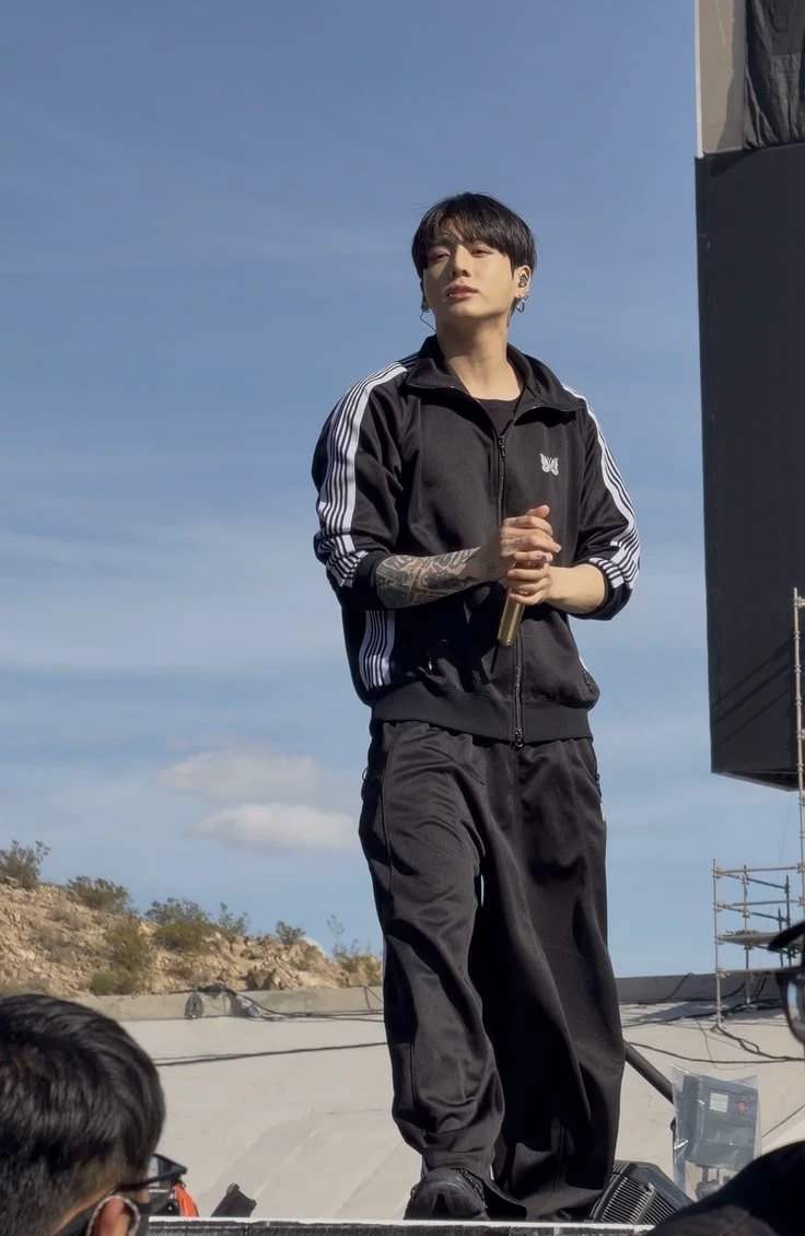 Jeon Jungkook thumbnail
