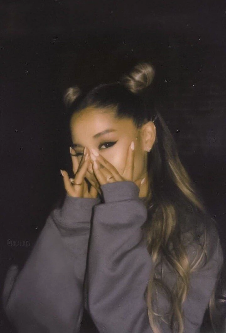 Ariana Grande thumbnail