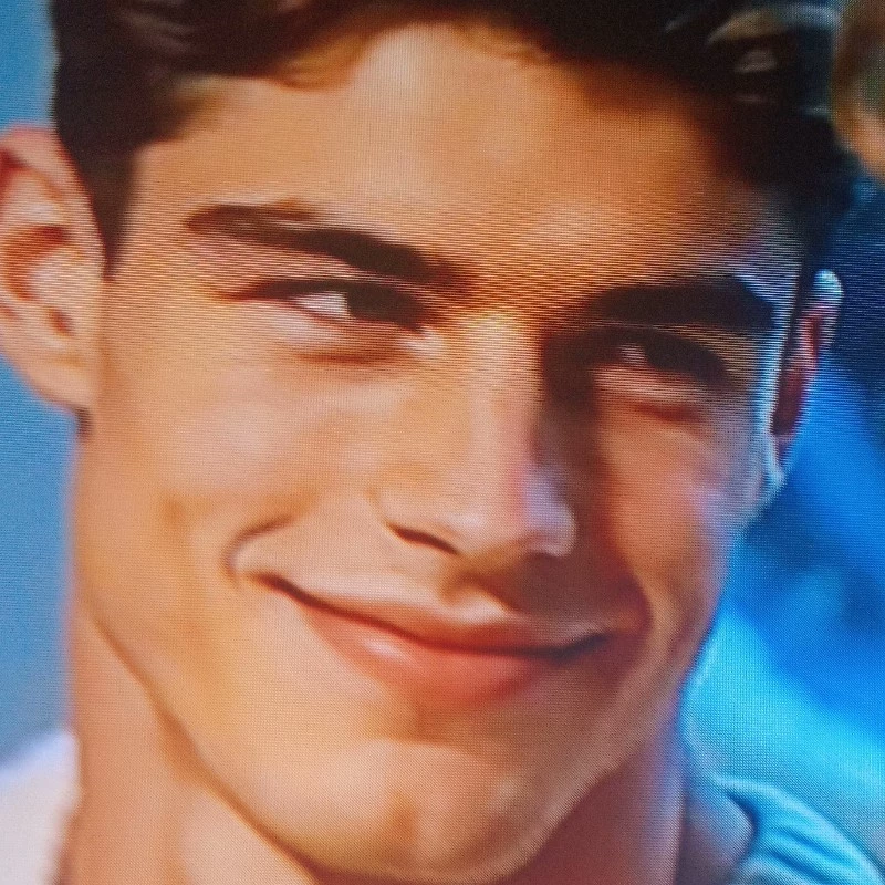 Rodrigo play