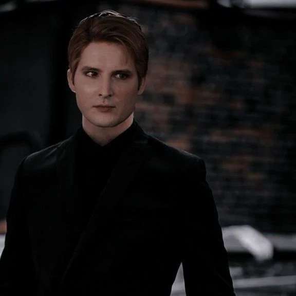 Carlisle Cullen thumbnail