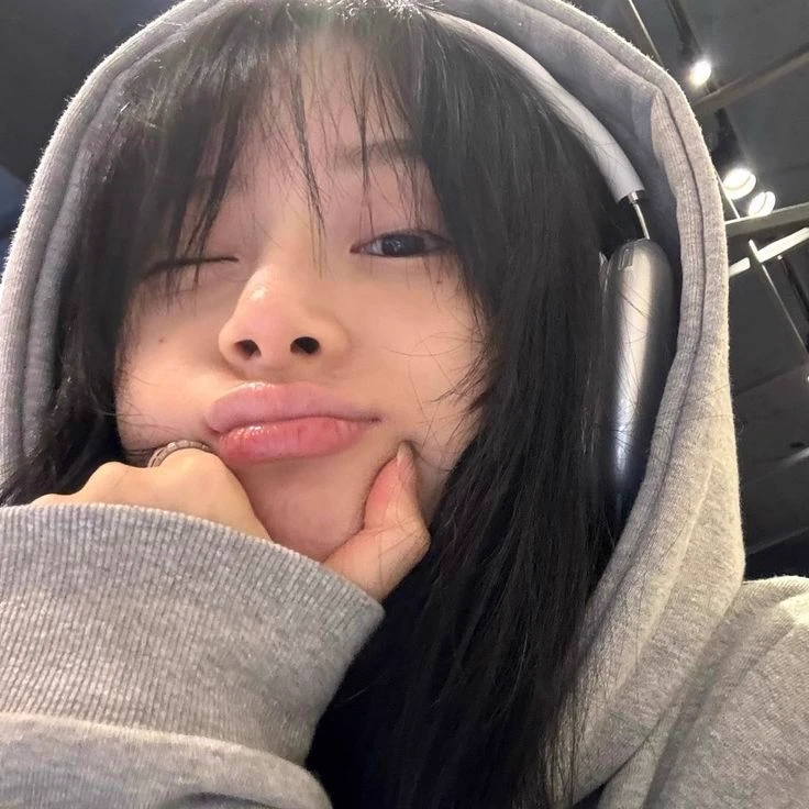 Lily thumbnail