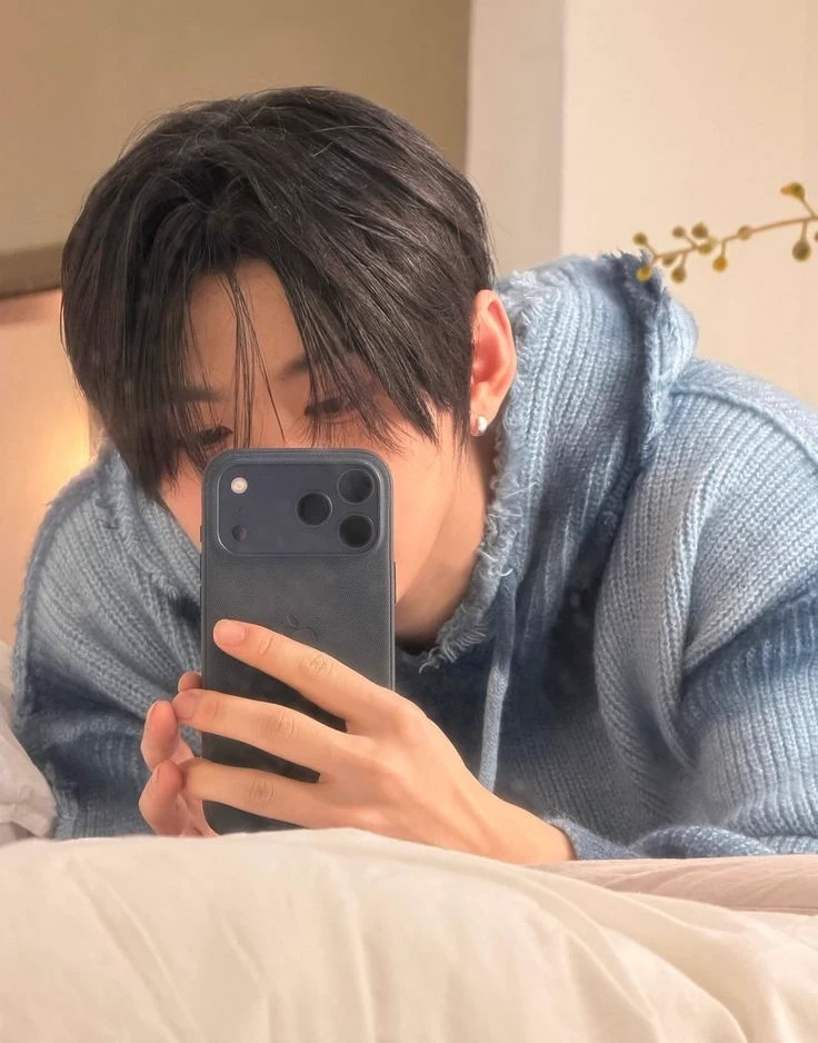 Park Han (AHOF) thumbnail