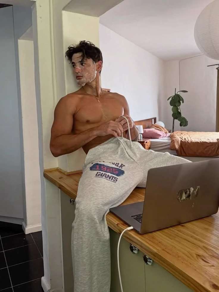 Daniel thumbnail