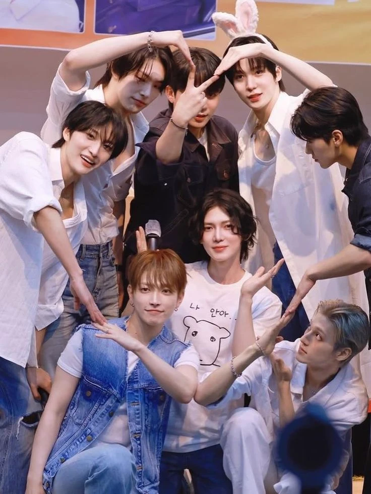 ATEEZ thumbnail
