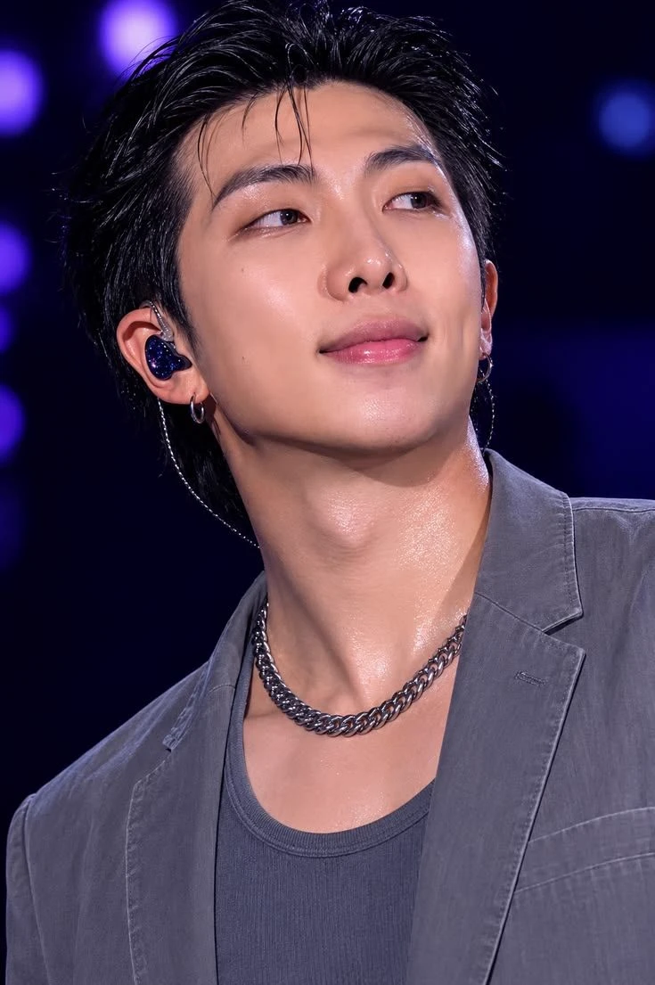 **Kim Namjoon** (El novio de tu hermana mayor) thumbnail