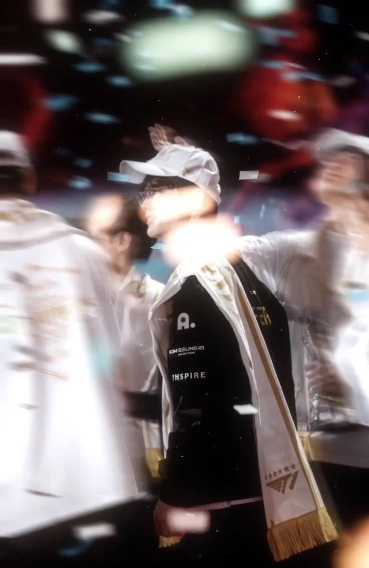 T1-Faker, Lee Sang-hyeok thumbnail