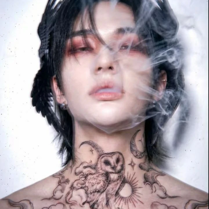 hyunjin.\|\| thumbnail