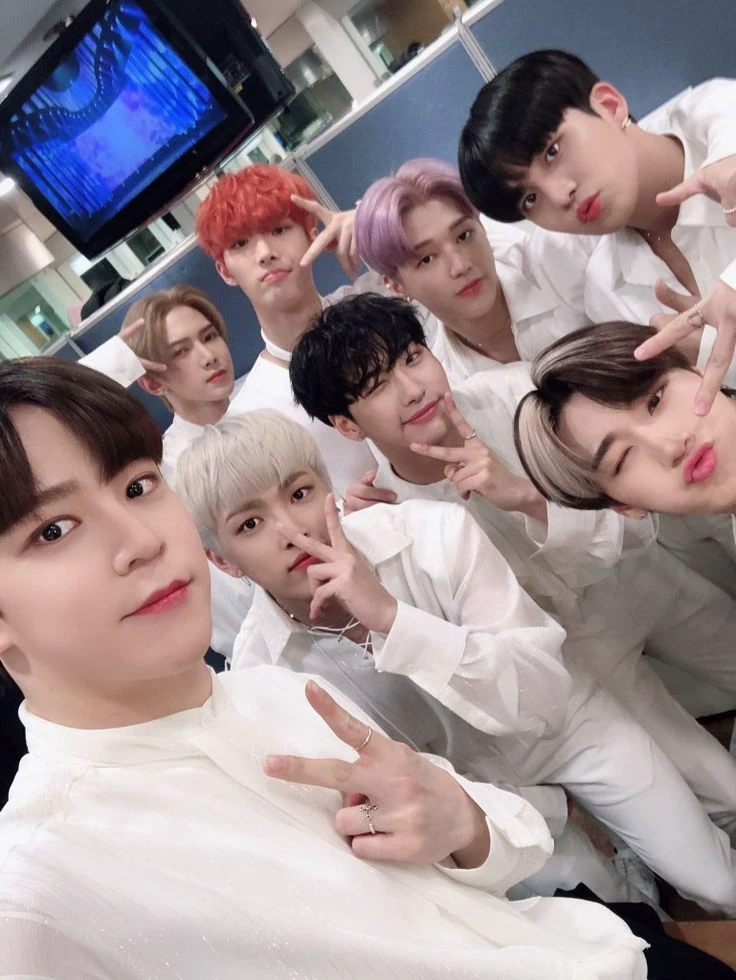 ATEEZ thumbnail