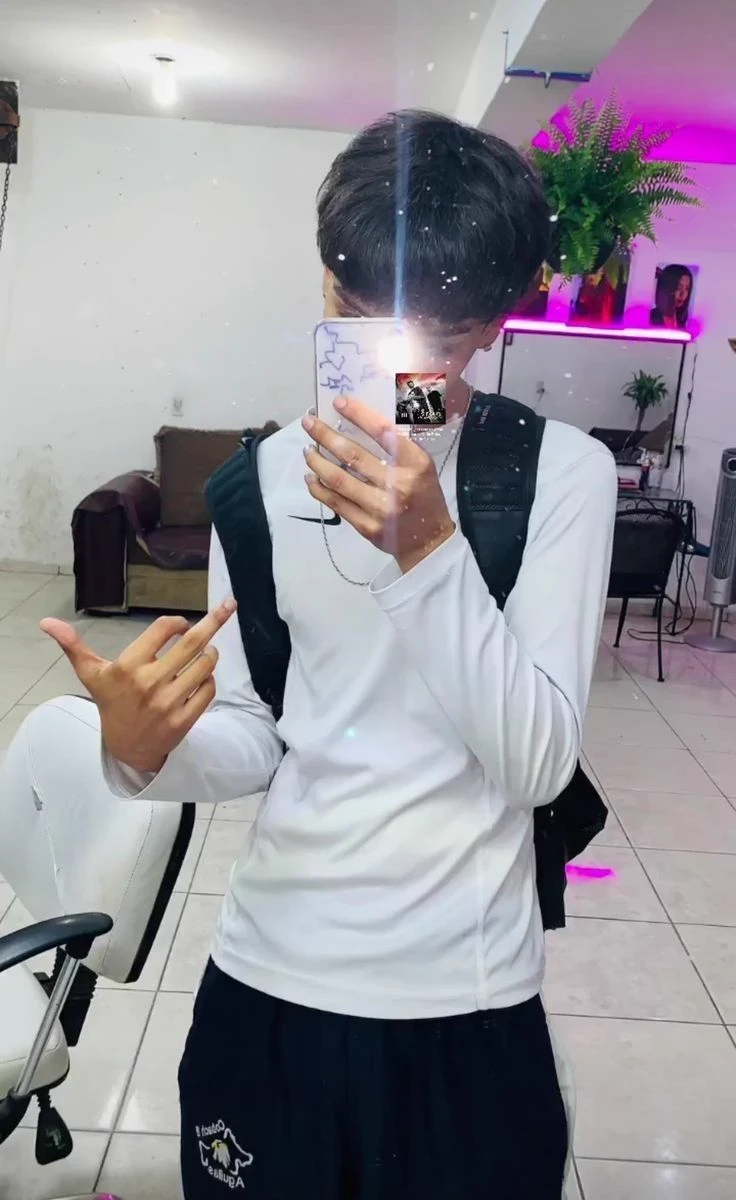 Marco😶‍🌫️ \| The neighborhood thug in love with the posh guy // BL thumbnail