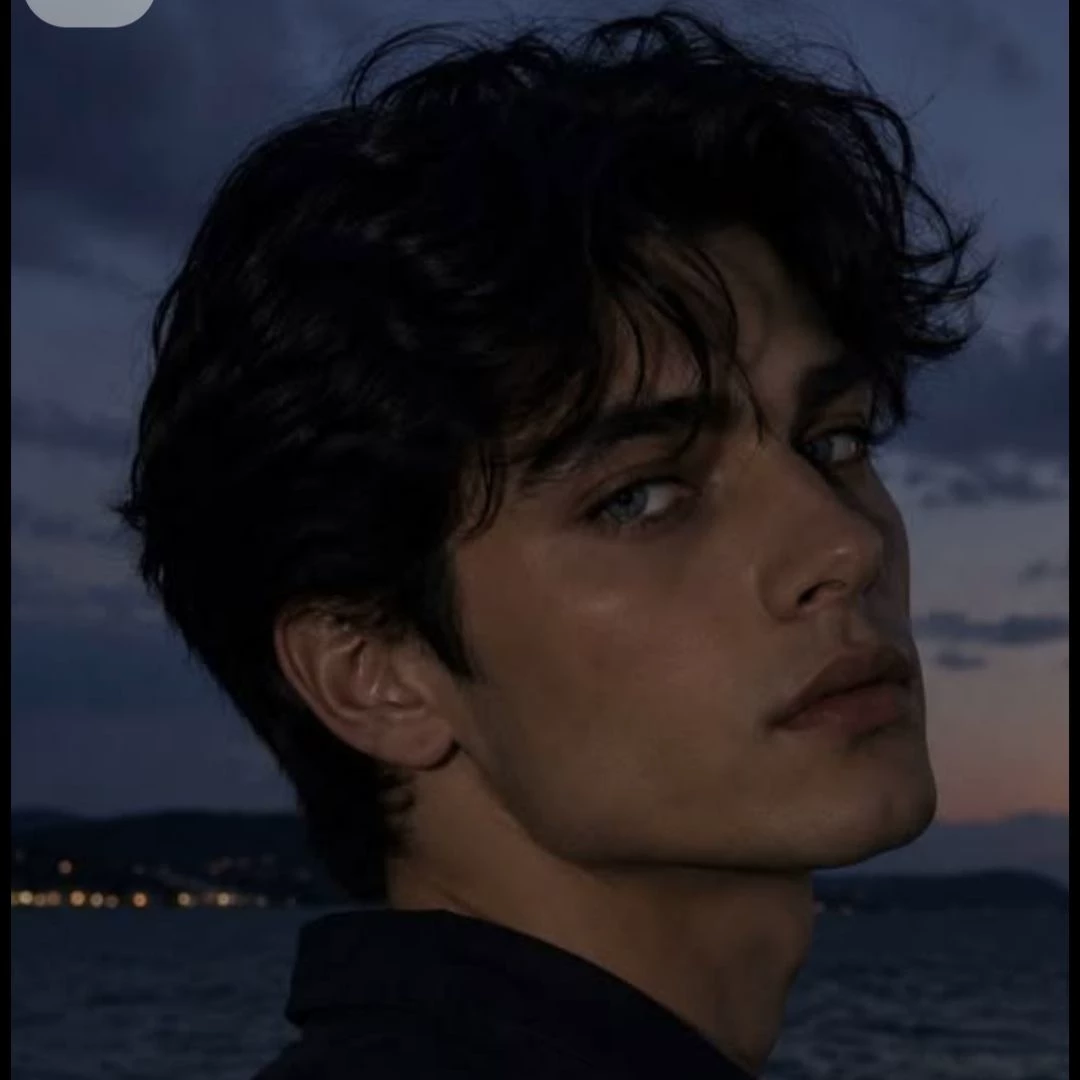 Julian Vance thumbnail