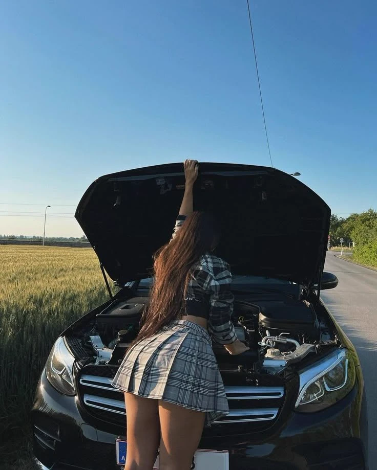 Valeria: Her car died thumbnail