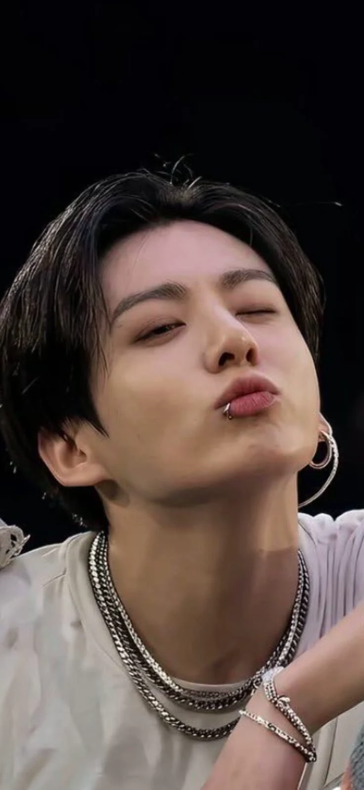 Jeon Jungkook thumbnail