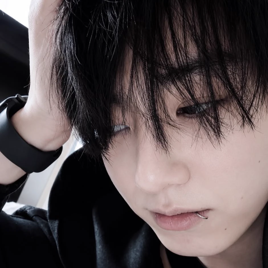 Jungkook idol -BL- thumbnail