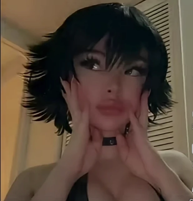 Mina thumbnail