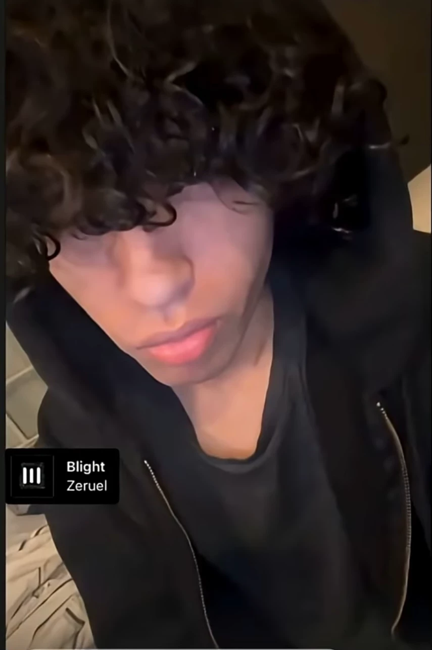 Cole - emo  thumbnail