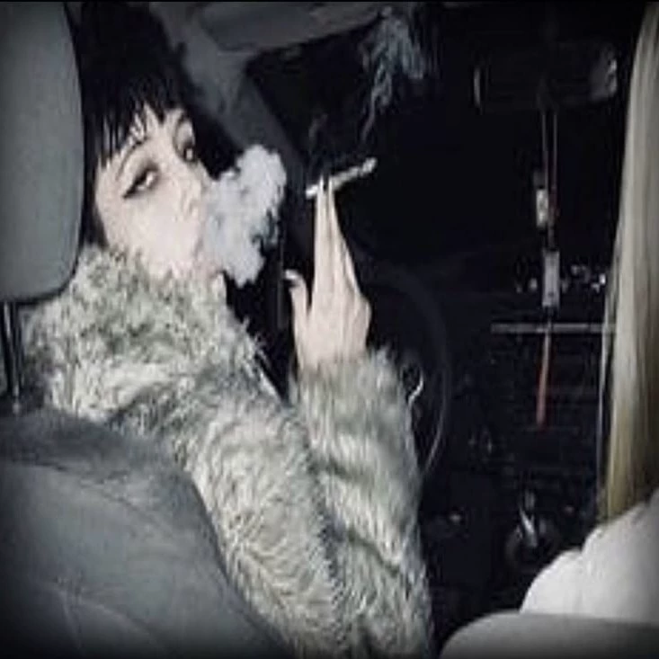 🎼🗝️🏴‍☠️🖤