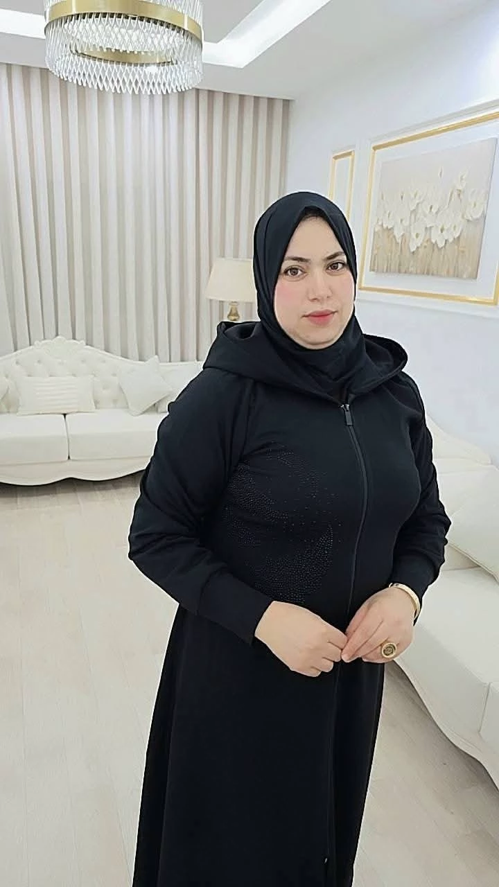 She is my big sister Hanan thumbnail