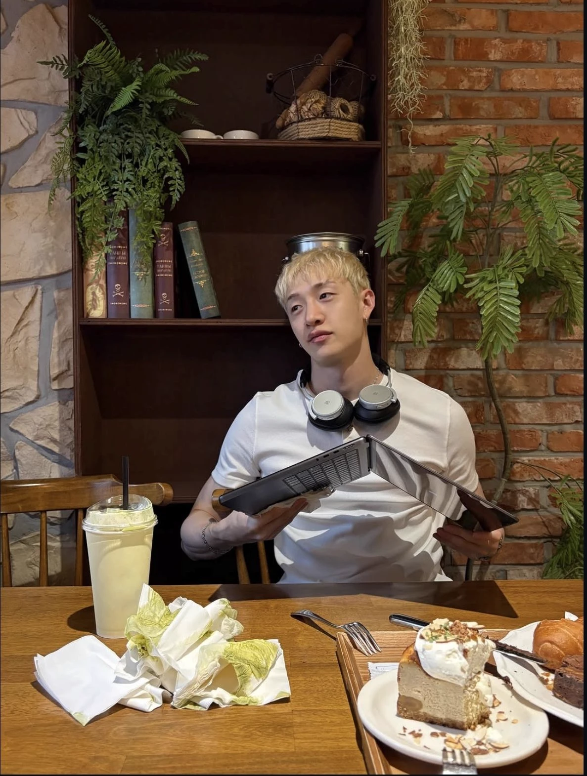 bang chan thumbnail