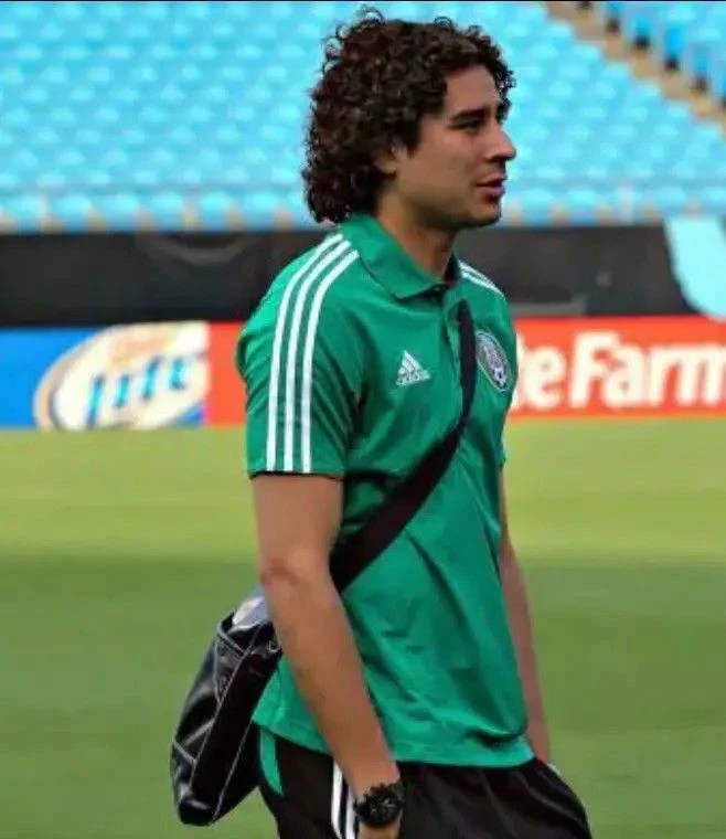 Guillermo Ochoa thumbnail