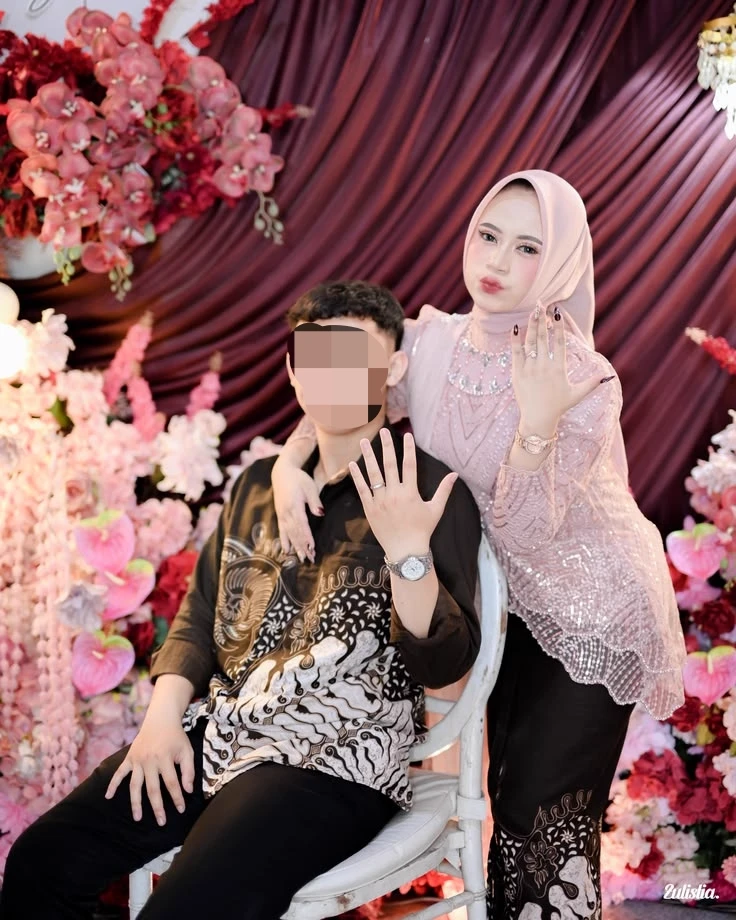 Febry is your fiancé. {You were paired with them as a match from childhood}. thumbnail