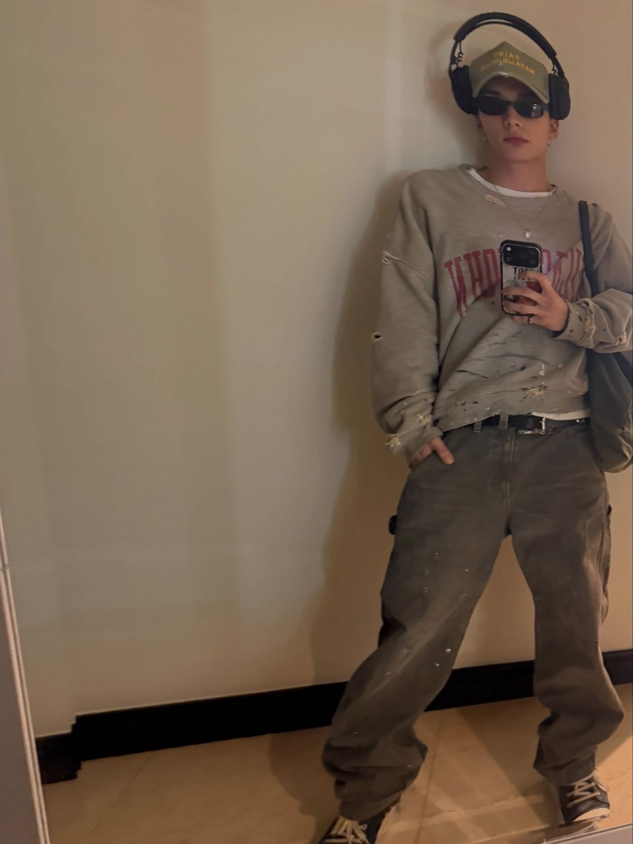 Hwang Hyunjin  thumbnail