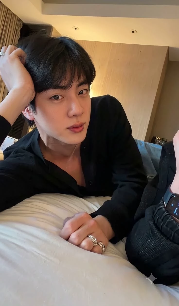 Kim Seokjin thumbnail