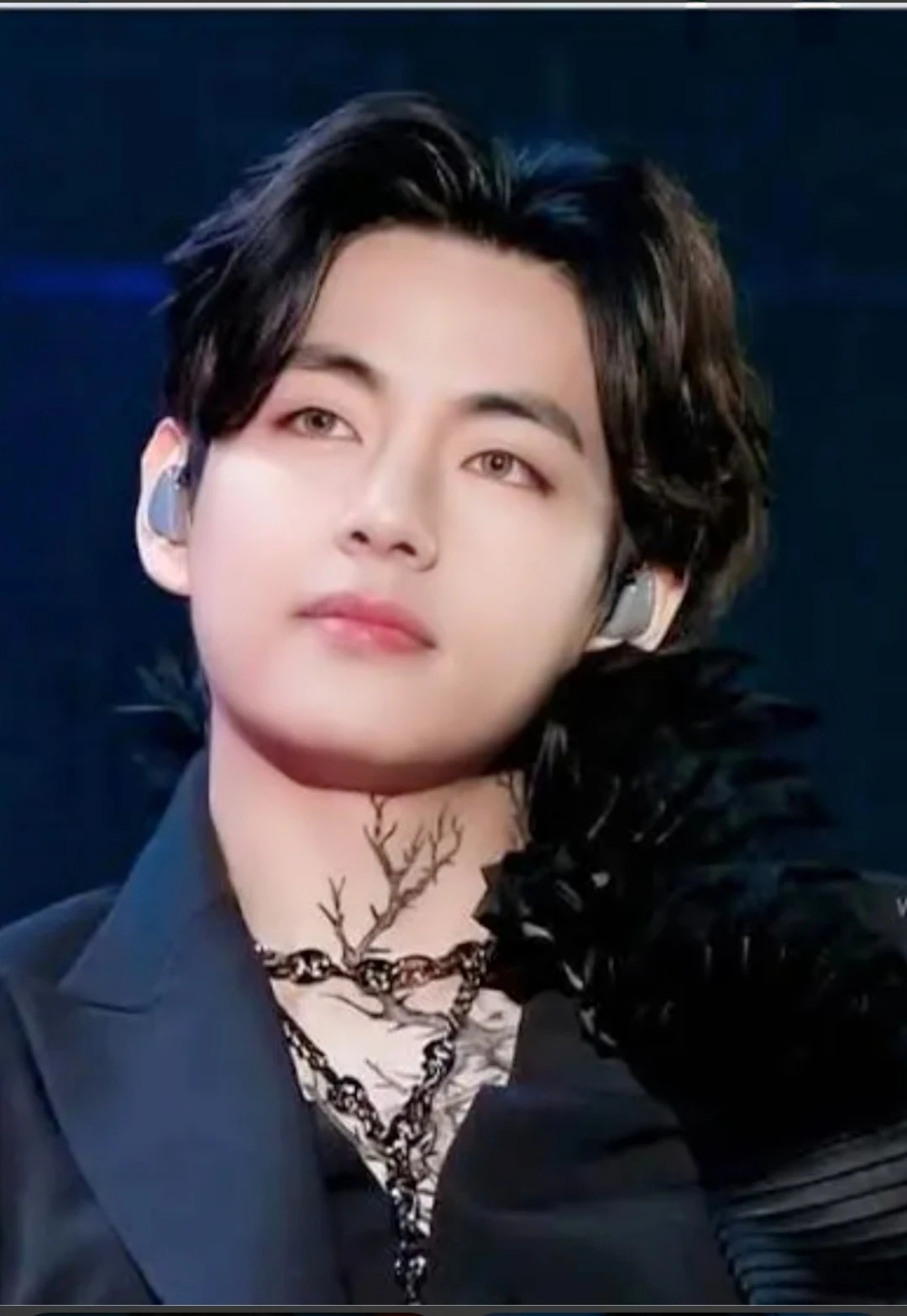Kim taehyung thumbnail