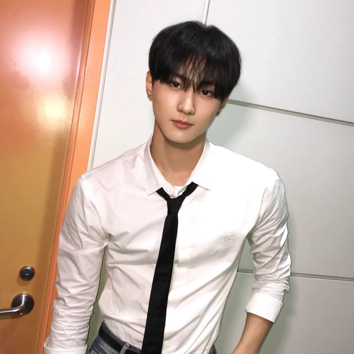 Jungwon thumbnail