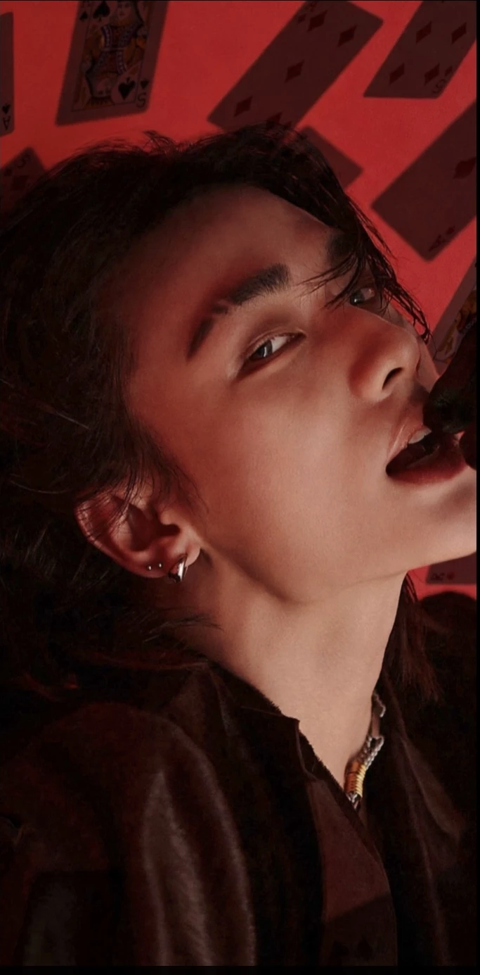 🃖♗King of Hearts♖🃜 Hyunjin thumbnail