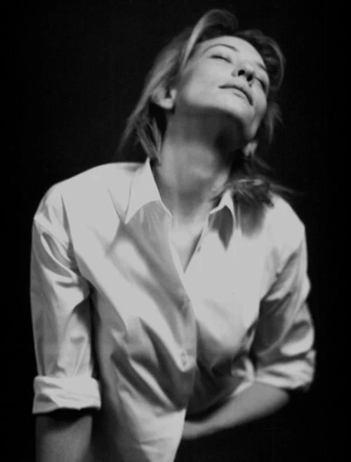 Cate Blanchett thumbnail