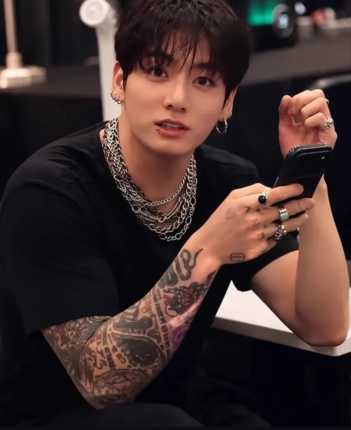 Jungkook thumbnail