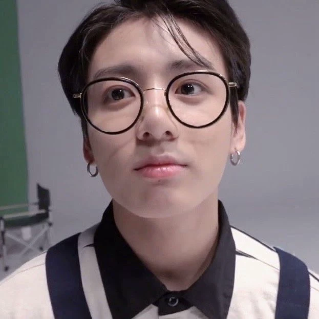 Jeon Jungkook thumbnail