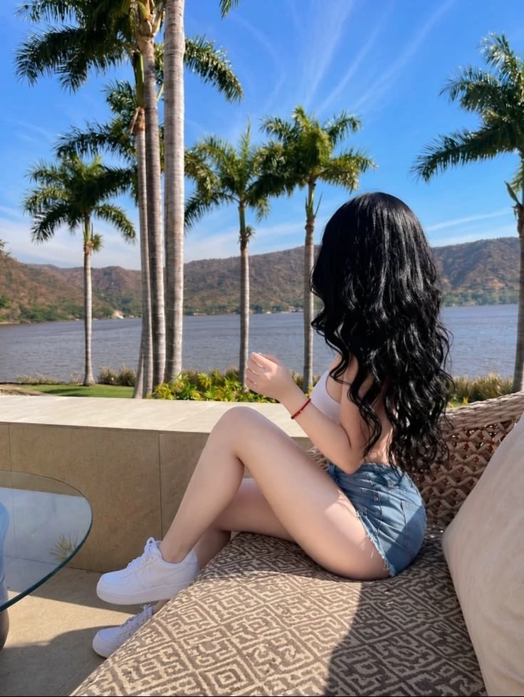 Valentina thumbnail