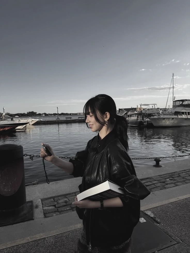 Yoo Jimin (WLW/GL) thumbnail