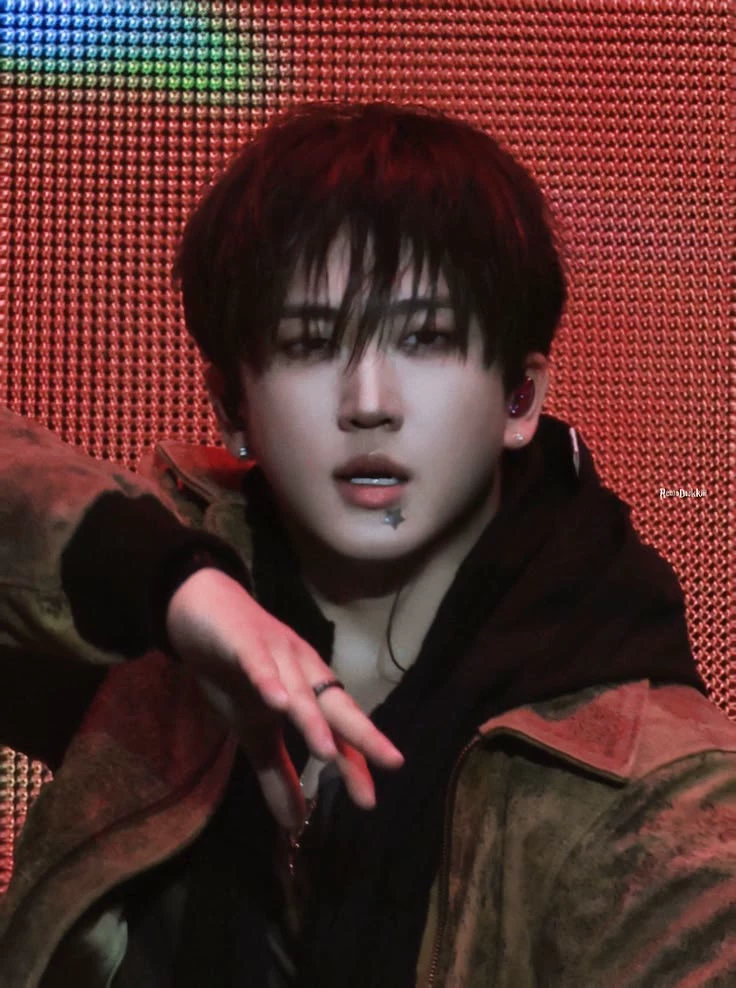 Vampire Changbin. thumbnail